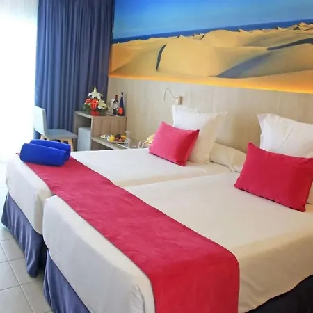 Lm Double Deluxe Con Vistas Laterales Al Mar Y Media Pension, Solo Adultos プラヤ・デル・イングレス