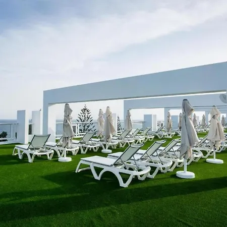 Lm Double Deluxe Con Vistas Laterales Al Mar Y Media Pension, Solo Adultos プラヤ・デル・イングレス