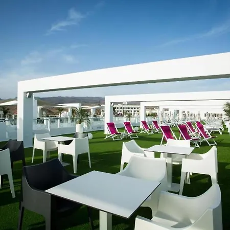 Lm Double Deluxe Con Vistas Laterales Al Mar Y Media Pension, Solo Adultos 아파트 플라야 델 잉글스