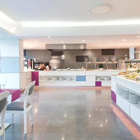 Lm Double Deluxe Con Vistas Laterales Al Mar Y Media Pension, Solo Adultos * 플라야 델 잉글스